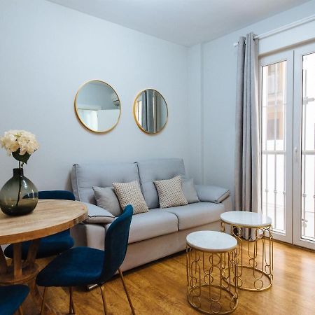 Feijoo Suite Apartment Seville Exterior photo